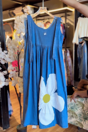 🌼"Blue Blossom Breeze Denim Dress 🌸 – The Charm of Casual Elegance"