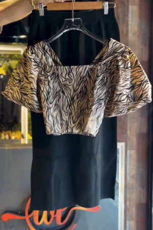 🖤“Wild Muse Puff-Sleeve Crop Top & Skirt Set 🐾 – Bold, Fierce & Fabulous”