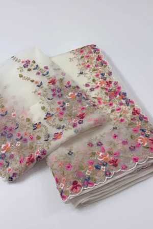 ✨ Florals in Full Bloom – Graceful Elegance on Sheer Magic ✨