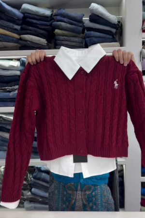 🤍✨ Cozy Cable Knit Layered Sweater – Preppy Shirt Collar Cardigan Style 🩶🎀