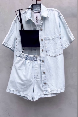 💙✨ Ice Blue Denim Co-Ord Set – Oversized Shirt + Shorts (3-Piece Look) 👖🩵