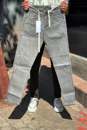 🌫️ Light Gray Men’s Denim Jeans – Sleek, Modern & Everyday Essential 👖✨