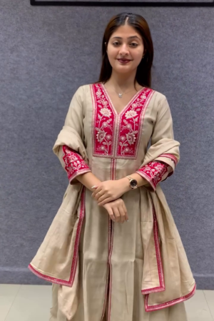 🌿 Everyday Elegance: Cotton Embroidery Kurta Set