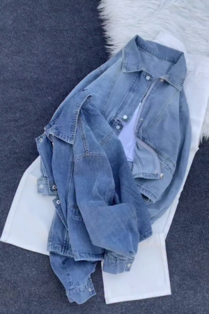 Casual Chic: Blue Cropped Denim Jacket with White Top & Pants 💙🤍👖