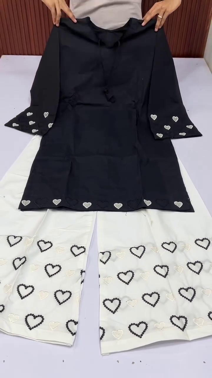 Elegant Heart Embroidered Kurti Palazzo Set – Stylish Ethnic Wear for Women - Image 6