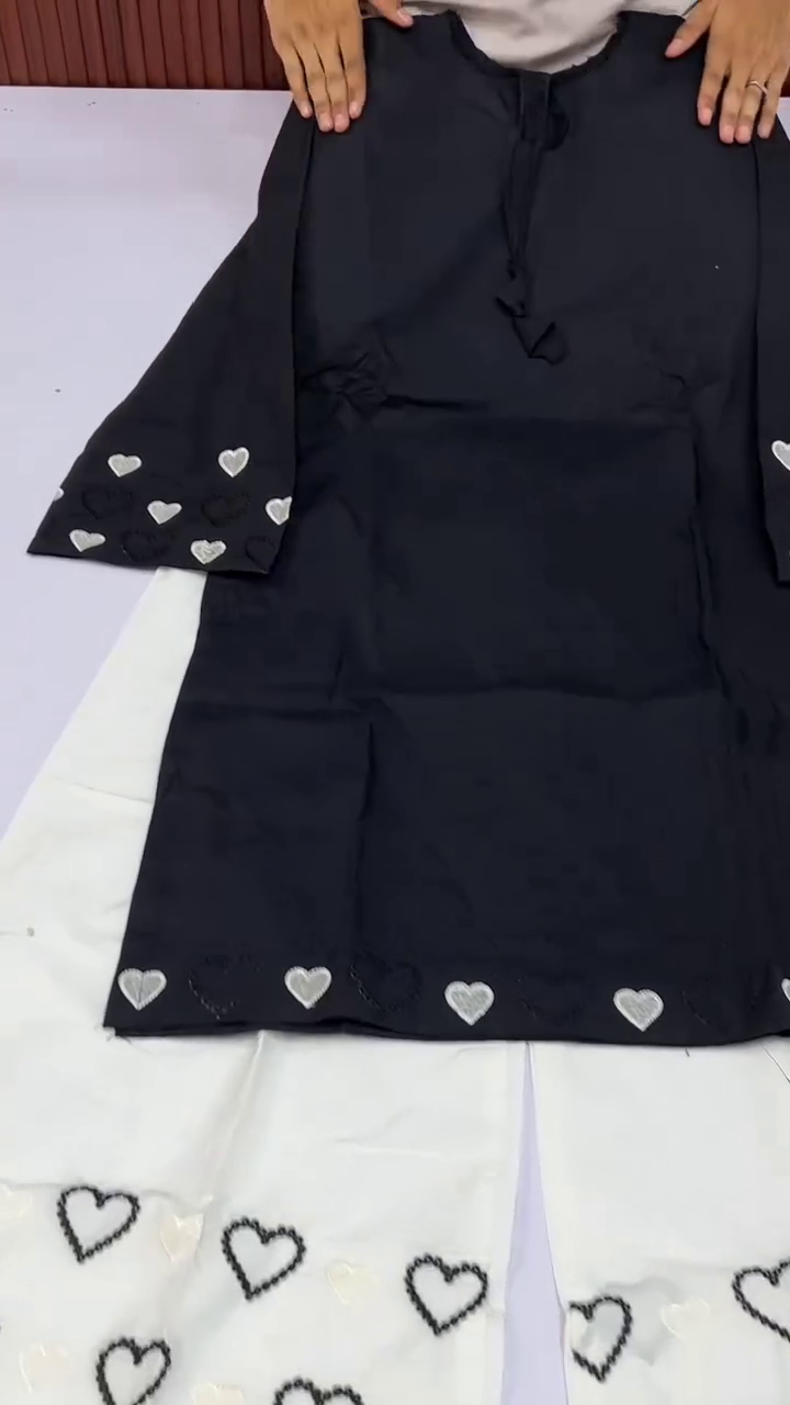 Elegant Heart Embroidered Kurti Palazzo Set – Stylish Ethnic Wear for Women - Image 5